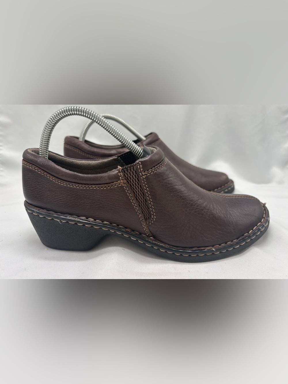 Eastland Womens 10M Brown Leather Slip On Comfort Clogs Amore Style 3096-02